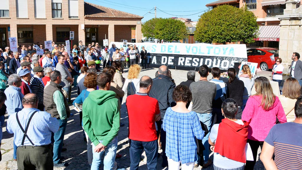 Los vecinos se han manifestado en numerosas ocasiones contra la planta. /amaruarri