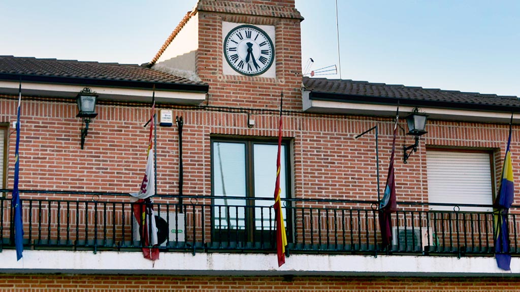 El portavoz de Ciudadanos pide al Ayuntamiento unas condiciones más adecuadas para el servicio. / el adelantado