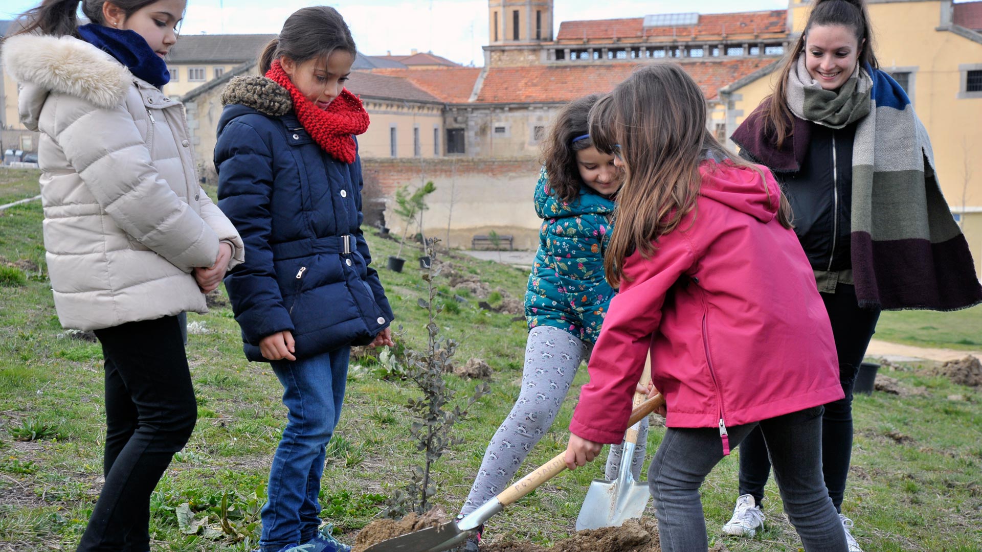 20180327_Dia-Arbol-Ayuntamiento-Barrio-Ciudad-Tierra_KAM8736