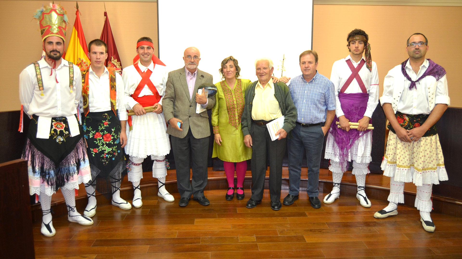 28-01Honorio-Velasco-Beca-E