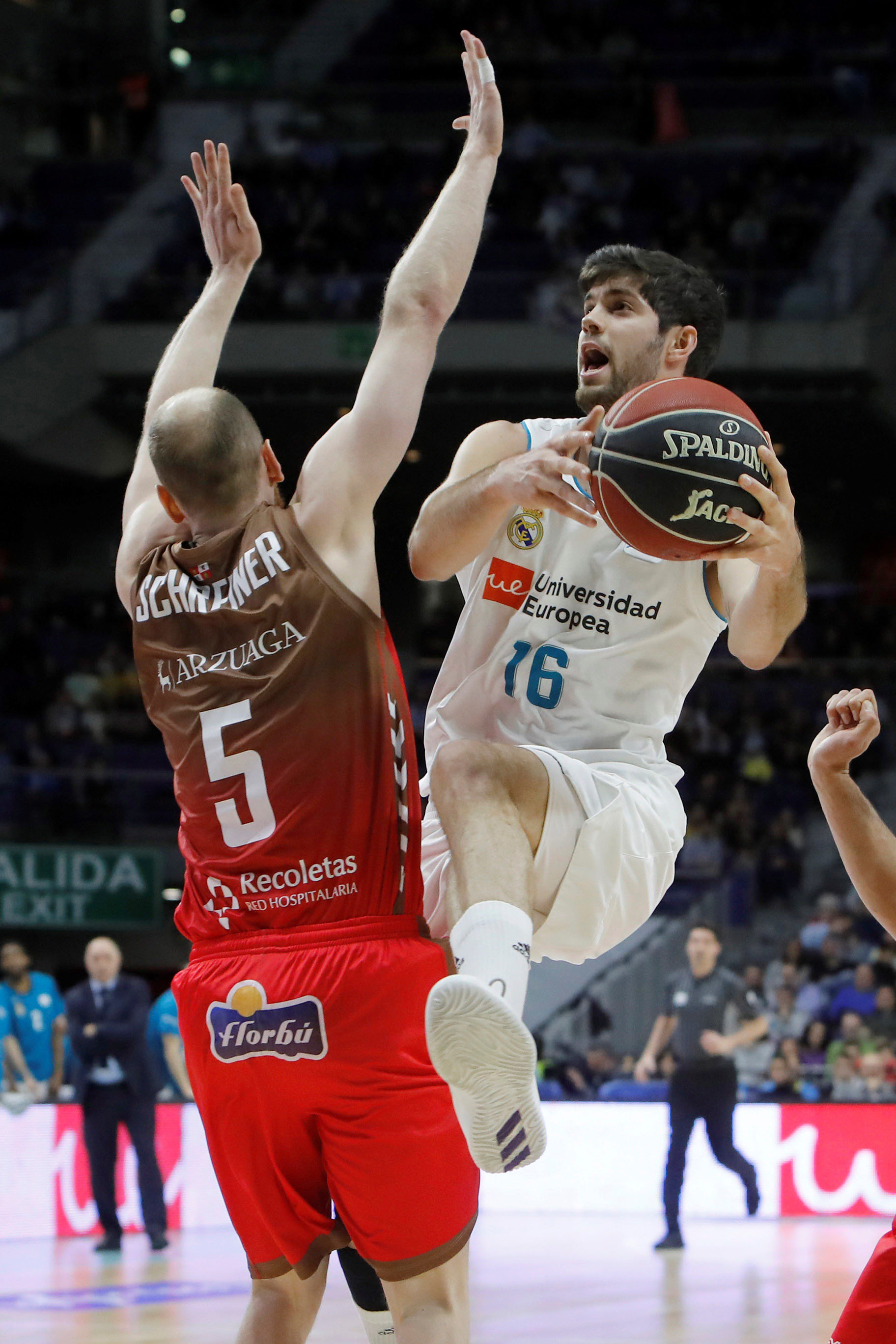 Santi Yusta tuvo una actuación muy destacada ante el San Pablo Burgos.