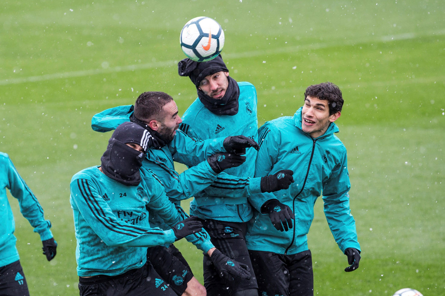 Los jugadores del Real Madrid, en el último entrenamiento antes de recibir esta noche en el Santiago Bernabéu al Girona.