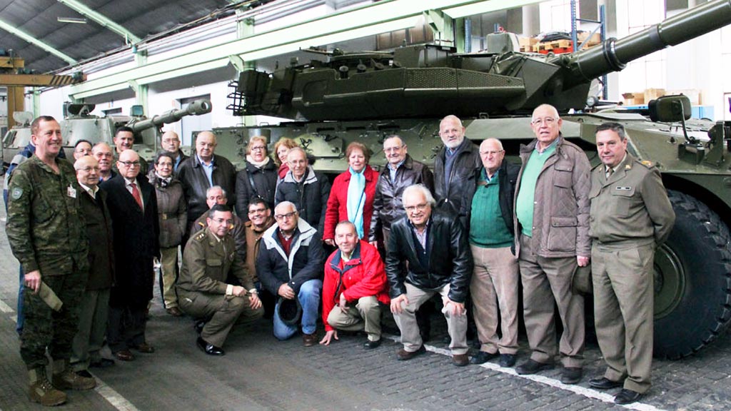 Base-Mixta-visita-Federacion-de-Asociaciones-de-Vecinos