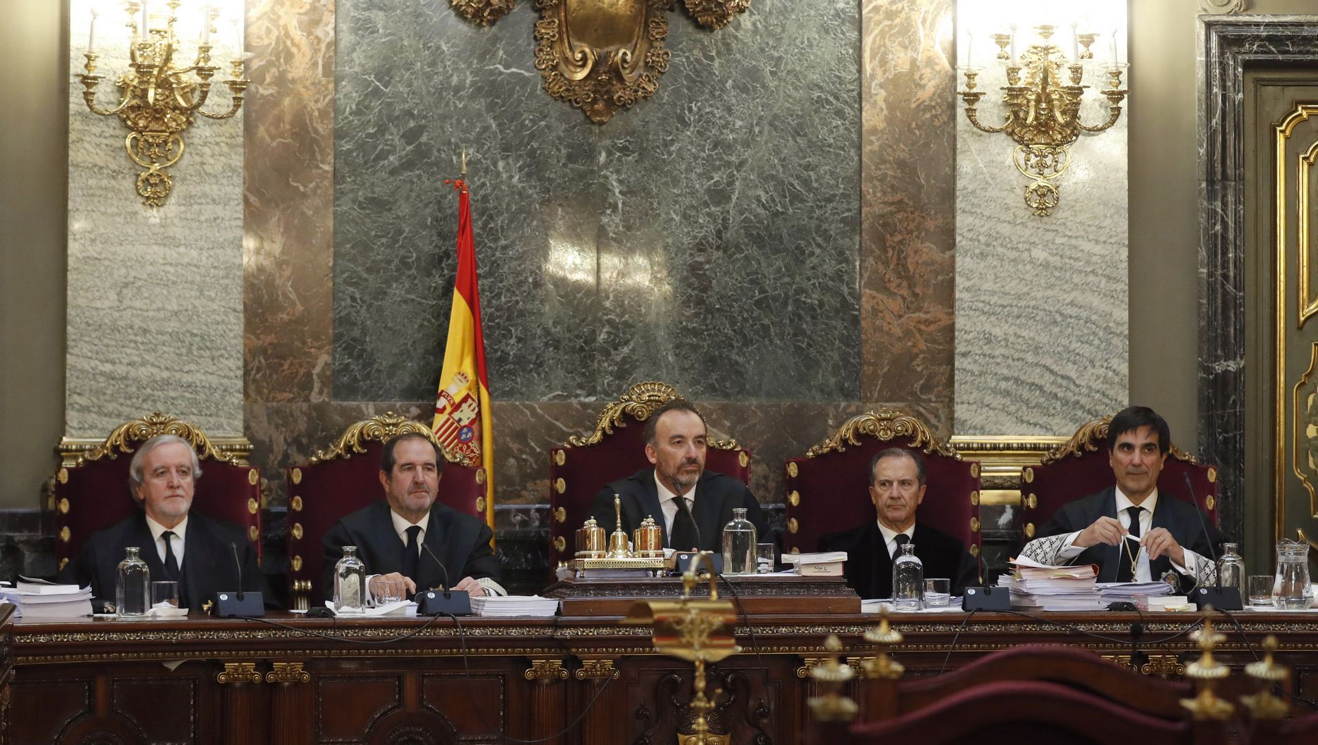 Los magistrados del Tribunal Supremo durante la vista pública de los recursos presentados en el caso Nóos.