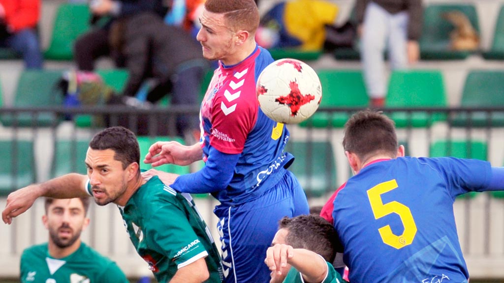 d1-1kama_Futbol-Segoviana-Coruxo_KAM6710