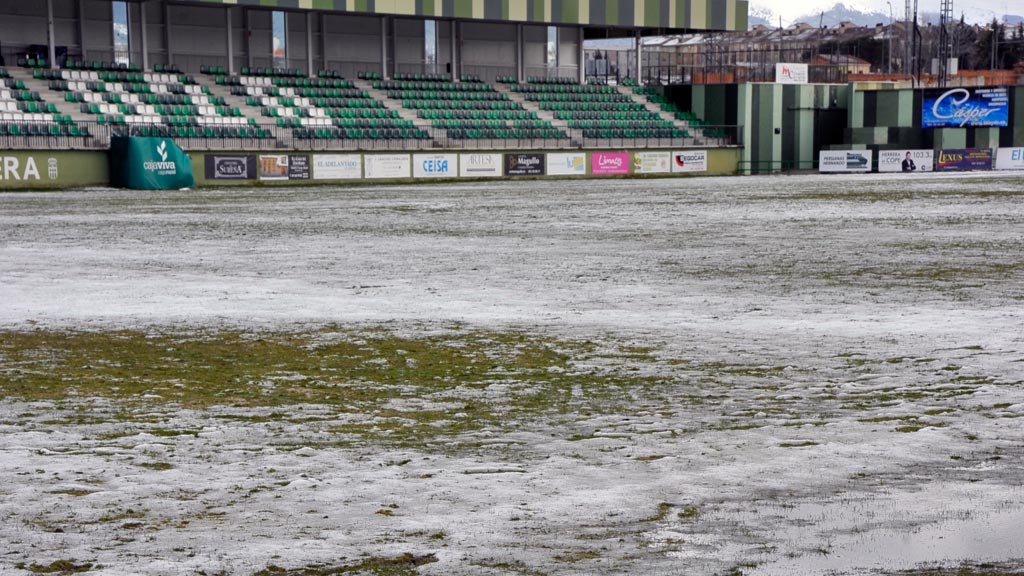 d3-1kama-Polideportivo-Campo-Albuera-Nieve_KAM6154