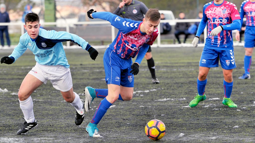 d4-1kama_Futbol-Juvenil-Regional-Segoviana-Zona-Norte_KAM6184