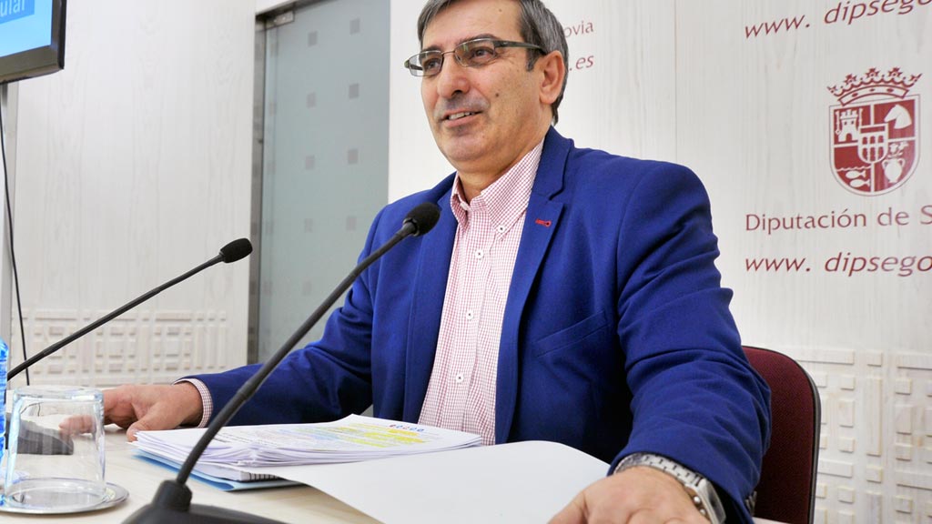 José Luis Sanz Merino, durante la presentación del nuevo documento de planeamiento provincial. / KAMARERO