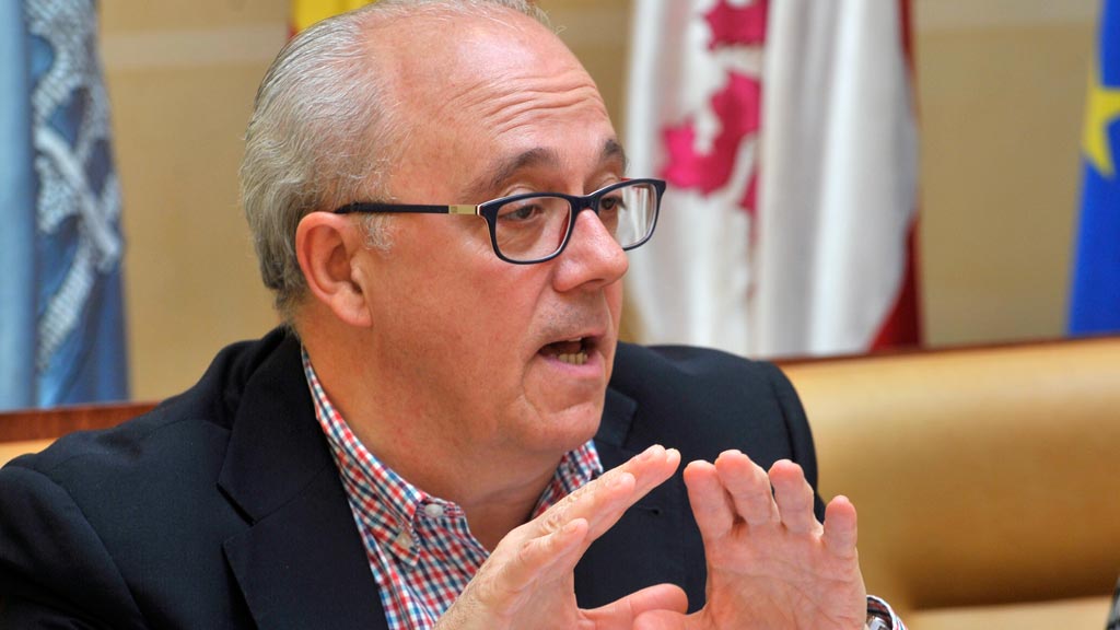 Ayuntamiento-Pleno-Alfonso-Reguera