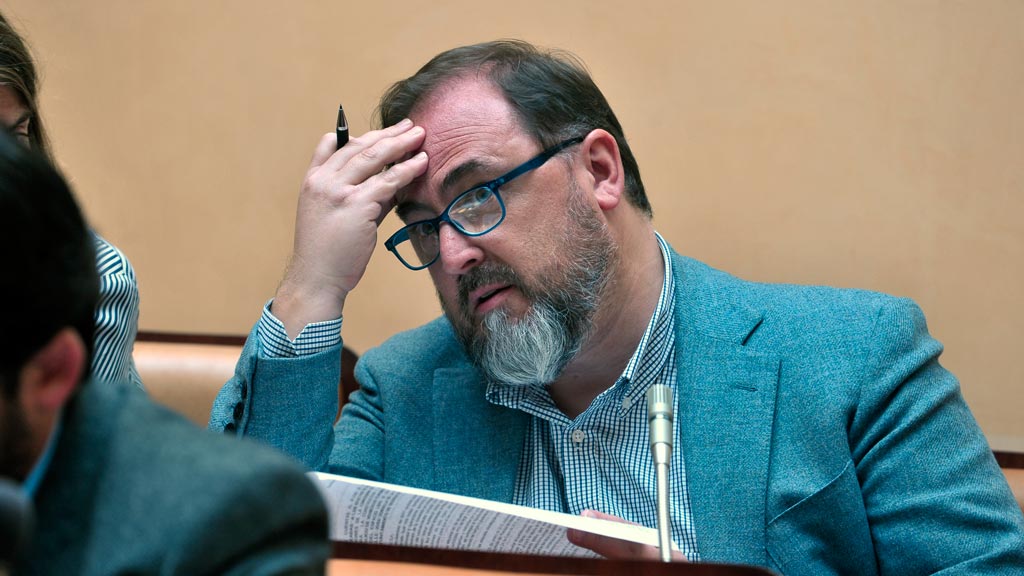 08-1kama_Ayuntamiento-Pleno_KAM2786