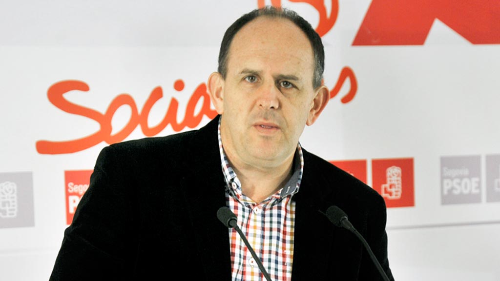 José Luis Aceves, en una rueda de prensa. / kamarero