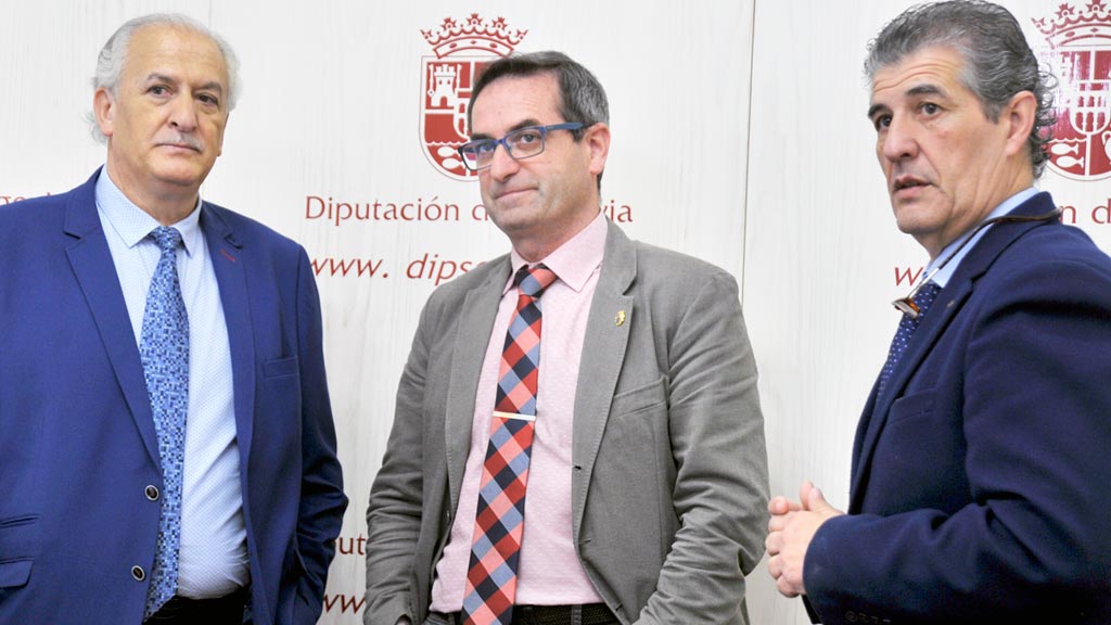De izquierda a derecha: José Luis de Vicente, Jaime Pérez y Juan Manuel Muñoz. / kamarero