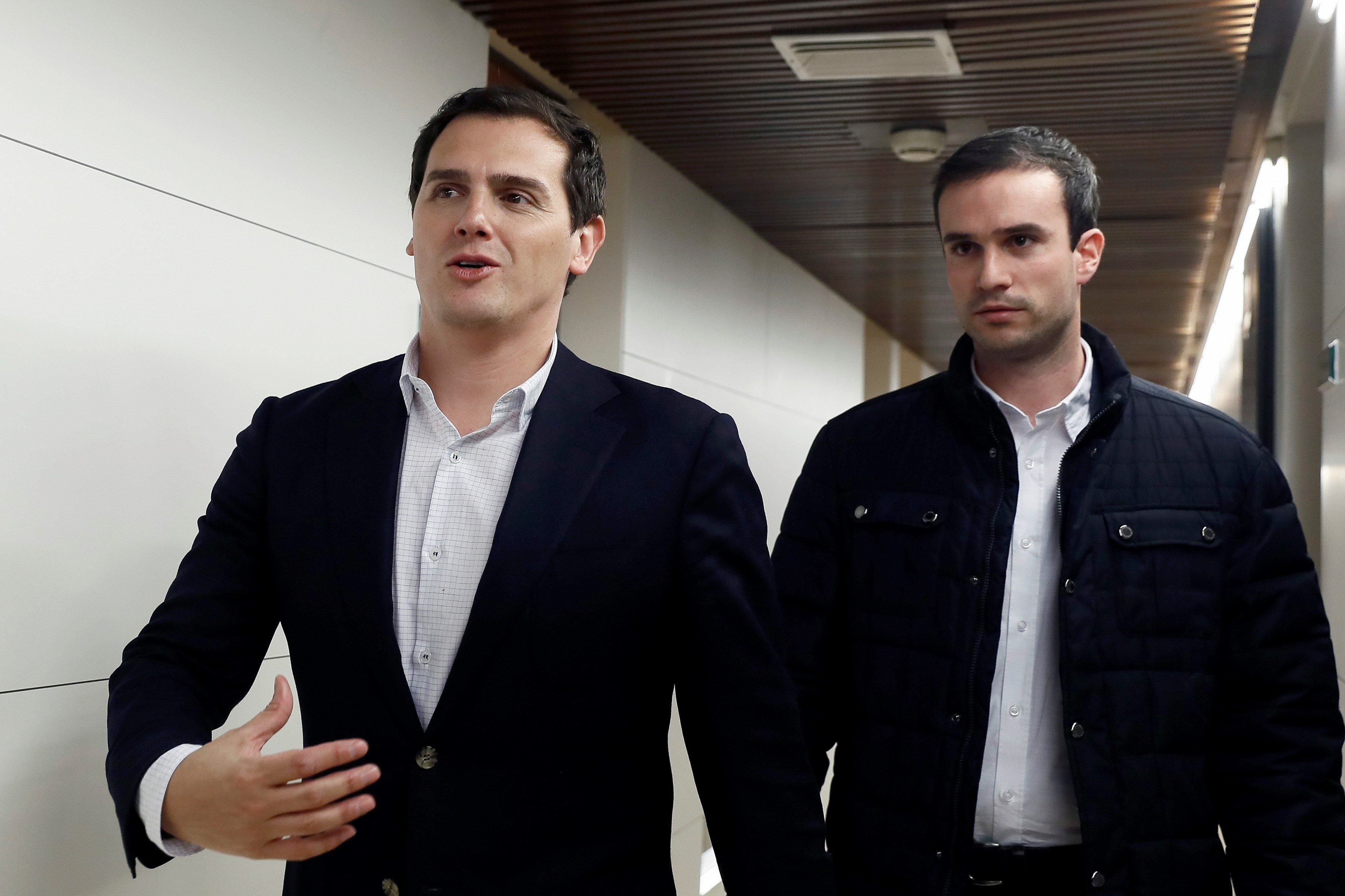 El presidente de Ciudadanos, Albert Rivera, a su llegada a la reunión de su grupo parlamentario del Congreso.