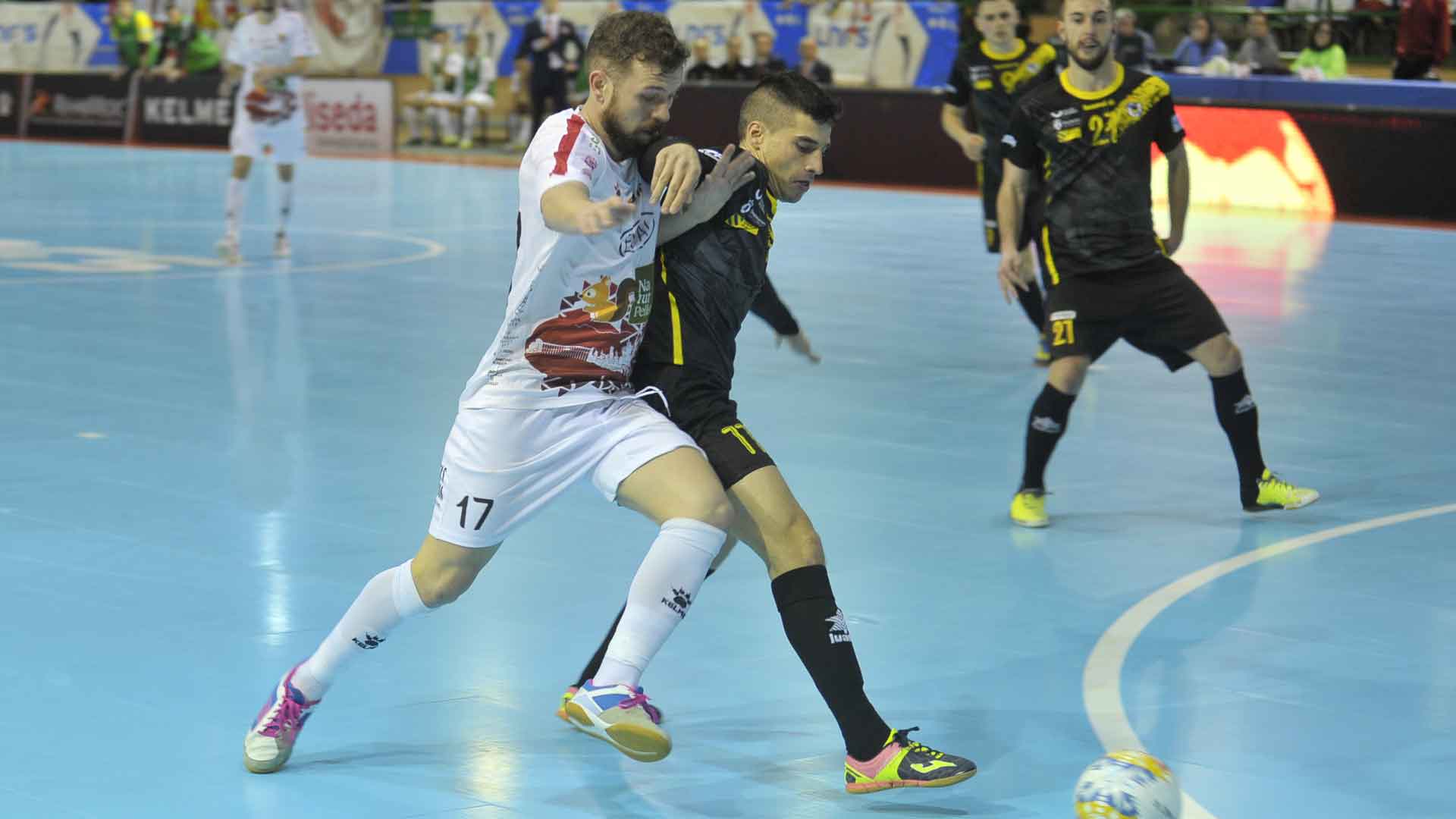 Buitre: “No vamos a hacer ocho horas de viaje para verlas venir” 1 dep1_2-buitre-naturpellet