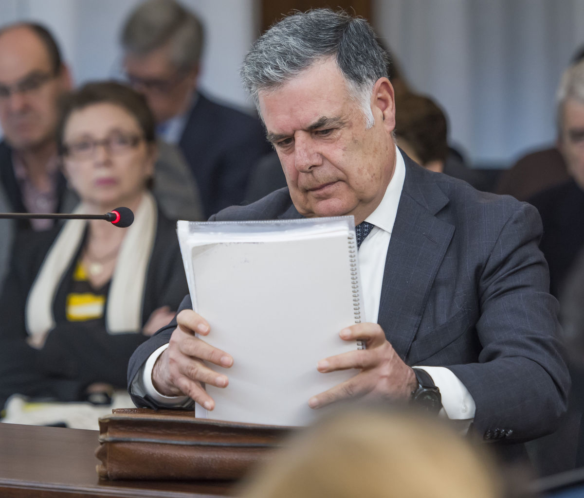 El exconsejero de Empleo de la Junta de Andalucía, José Antonio Viera, en la Audiencia de Sevilla por el juicio de los ERE