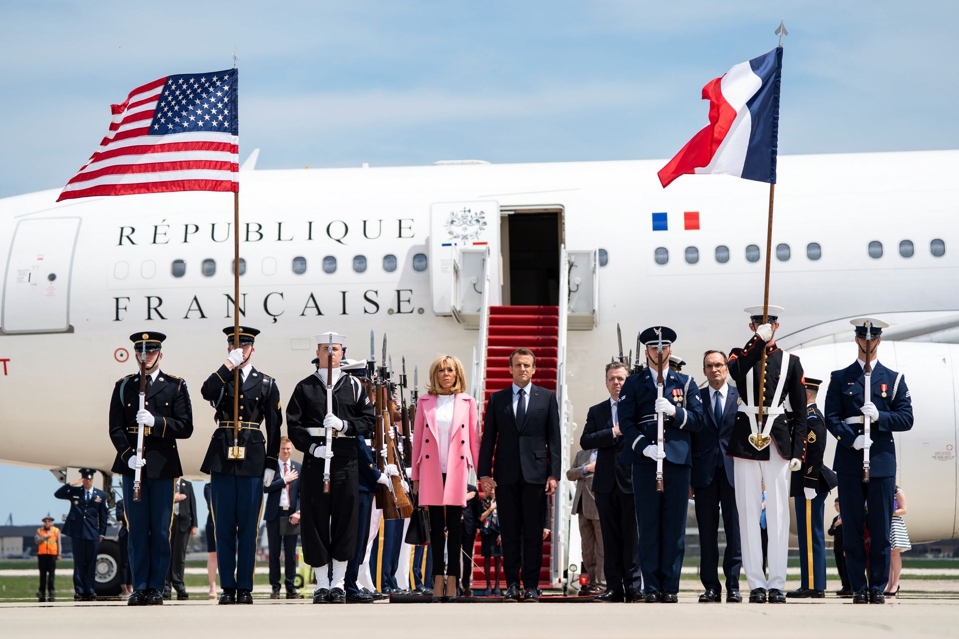 El presidente francés aterrizó ayer en EEUU en una visita de Estado.