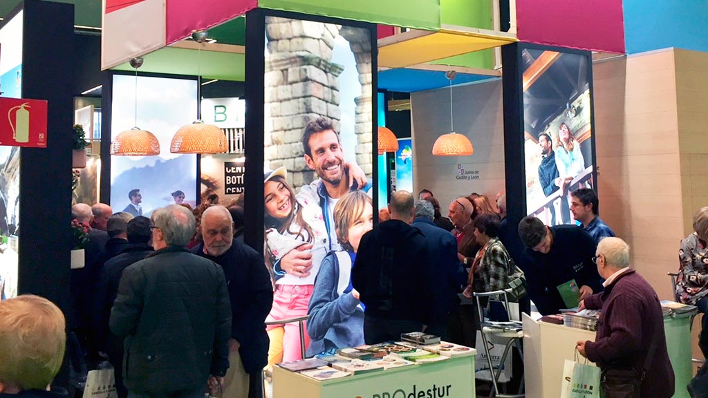 La provincia promociona su oferta turística en el mercado vasco 1 Stand de Prodestur en Bilbao. / E.A.