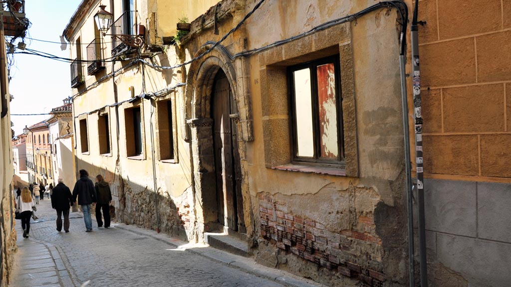 Calle-Daoiz-Casa-Archivo-Puñonrostro
