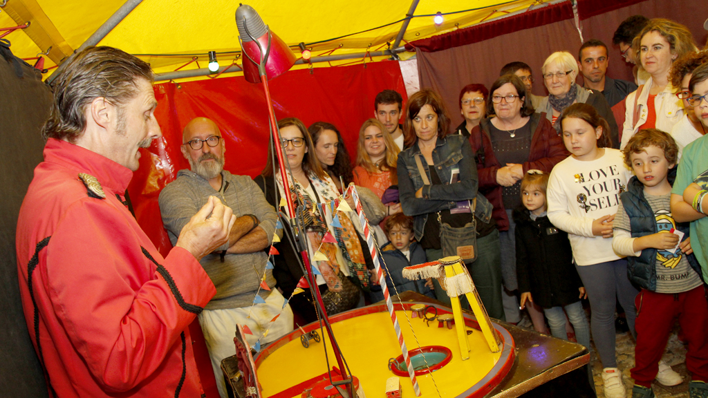 titirimundi-circo-pulgas