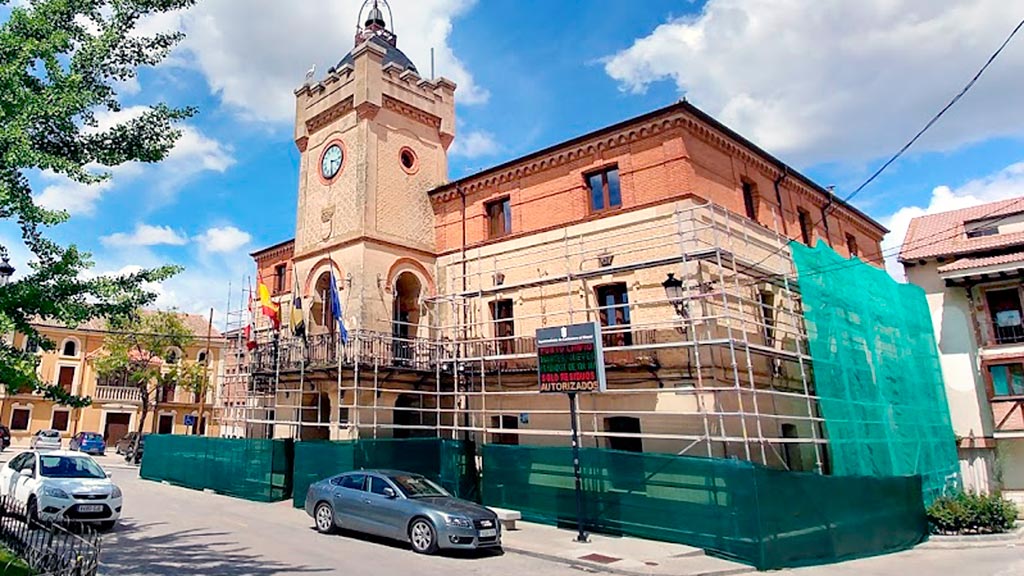 Ayuntamiento de Carbonero el Mayor. / E.A.