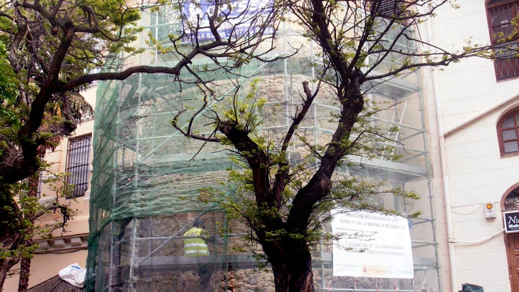 Ayuntamiento-obras-muralla-cubo-11