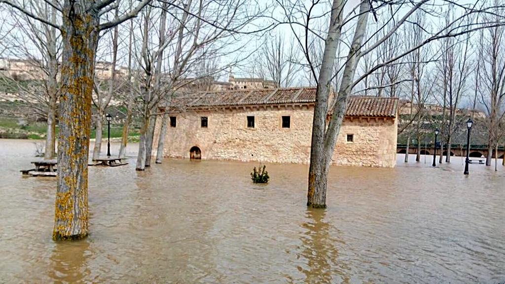 Ermita de la Veracruz inundada. / Antonia Delg.