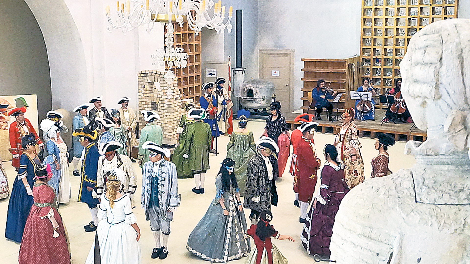 Vuelve el Mercado Barroco de La Granja 1 Baile barroco, en la pasada edición. / E.A.