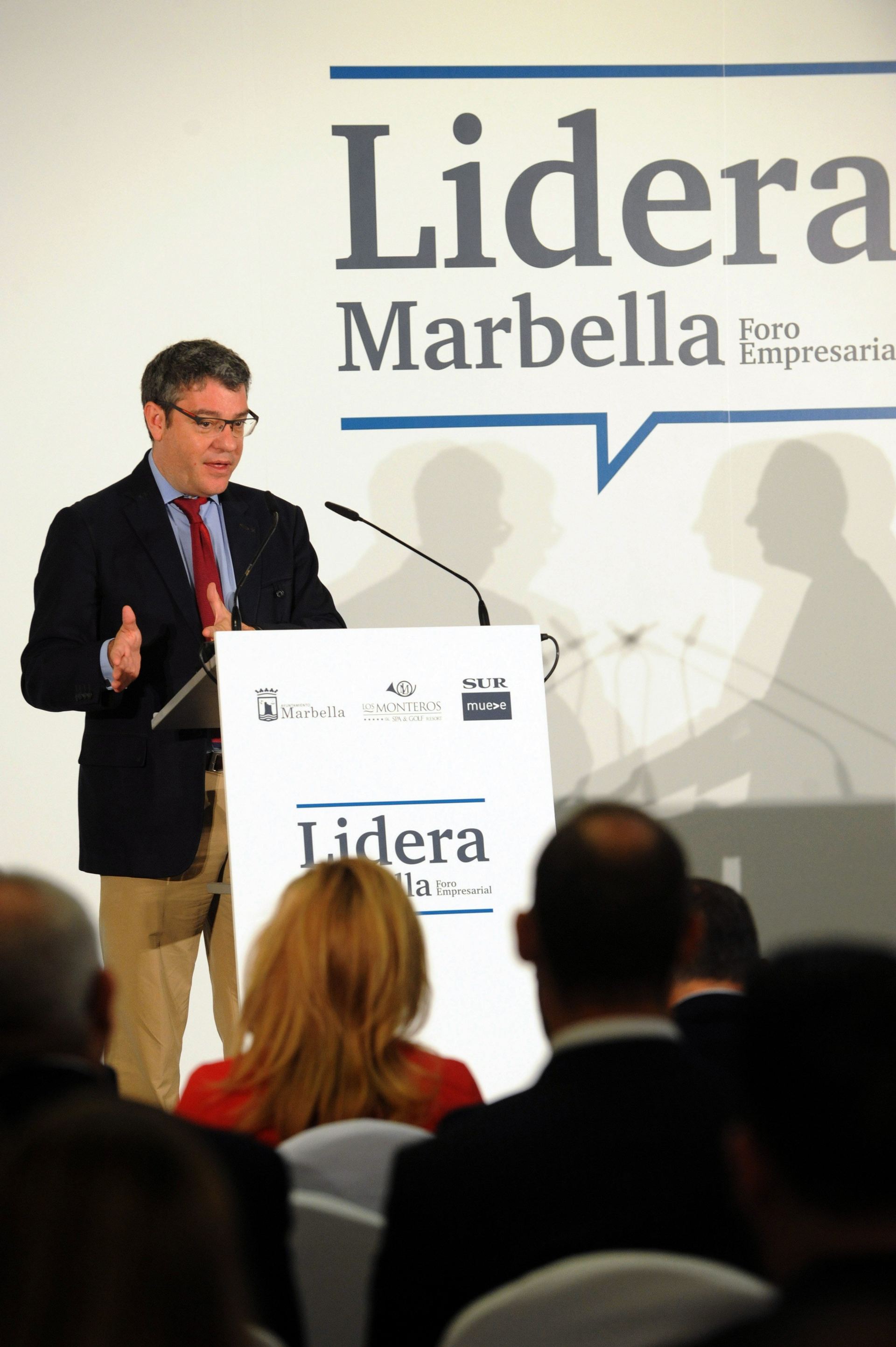 NADAL AVISA QUE CAMBIAR ENERGÍA NUCLEAR POR GAS ELEVA COSTE Y CONTAMINACIÓN