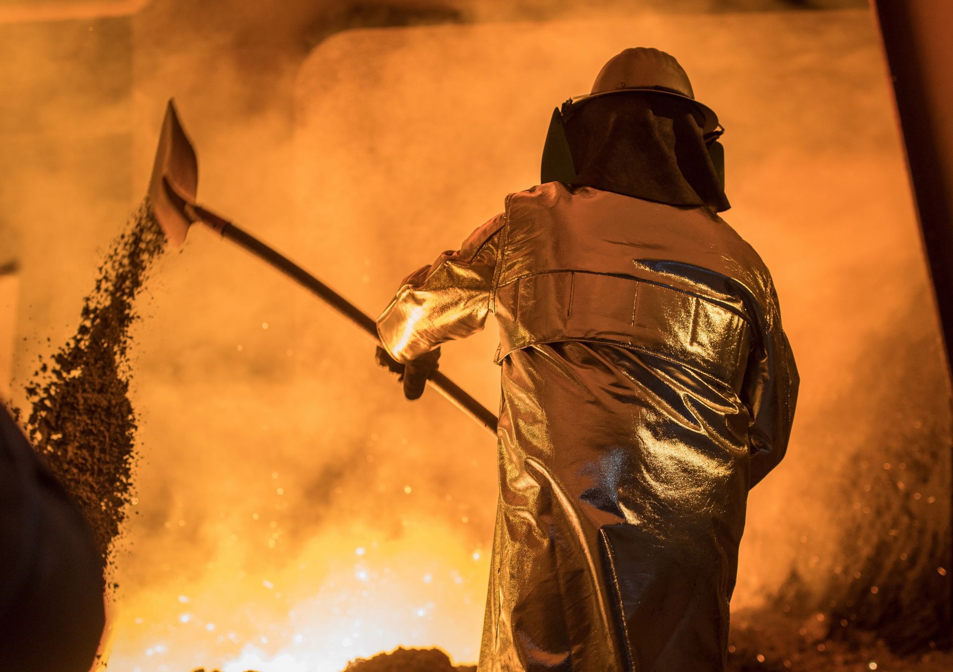 EEUU abre la guerra comercial con aranceles a la UE, Canadá y México