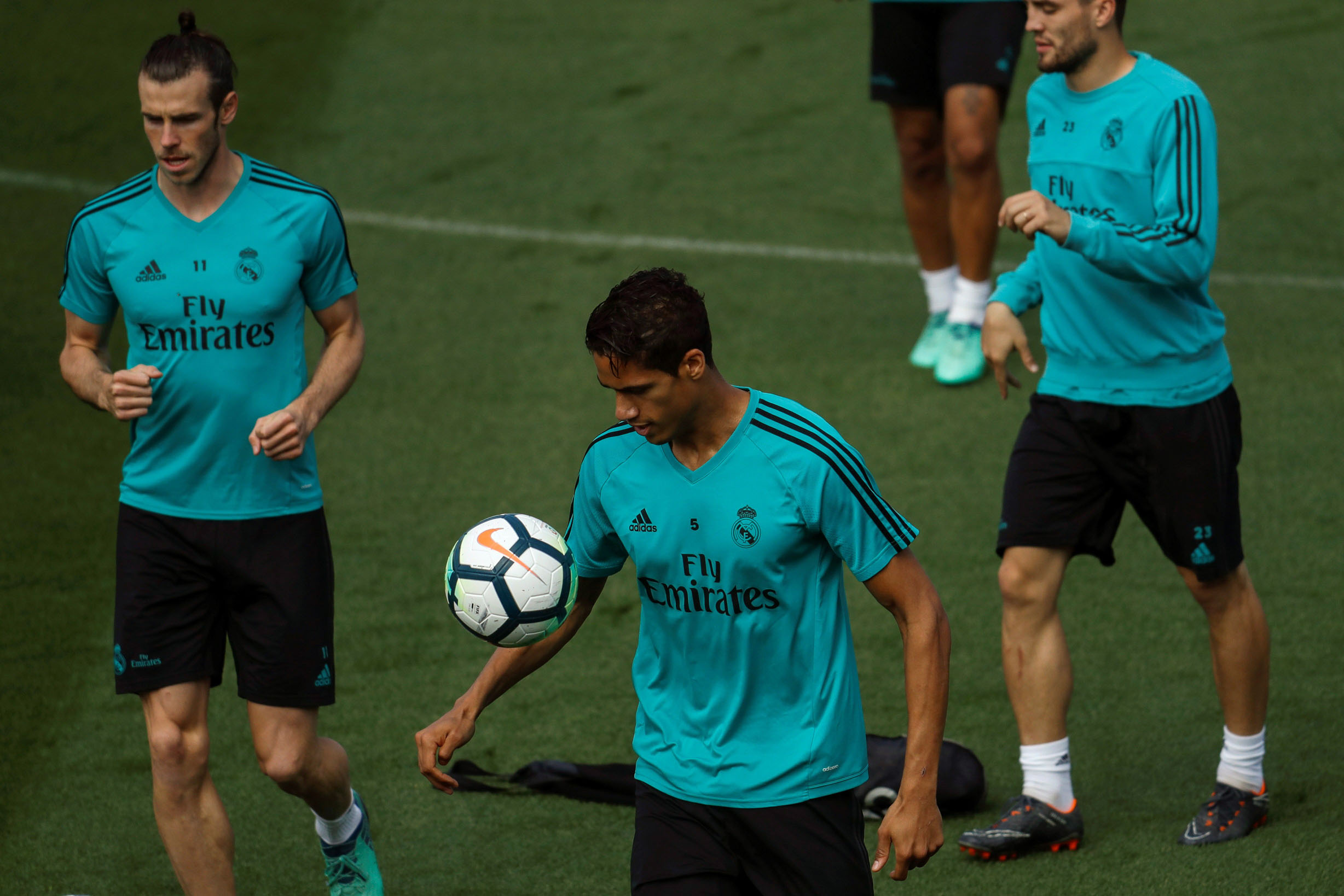 Los jugadores del Real Madrid, en el último entrenamiento antes de recibir al Celta