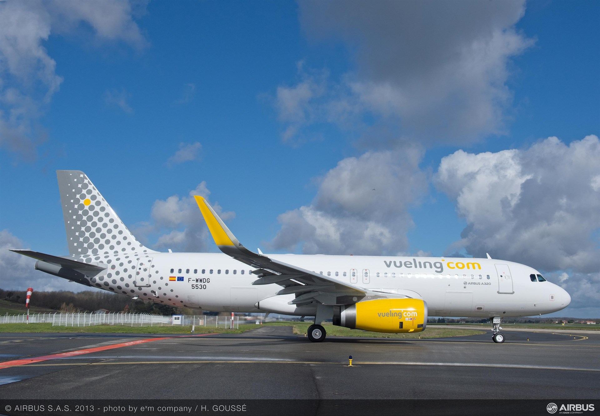 Un avión de Vueling, la compañía low cost de Iberia, en imagen de archivo.