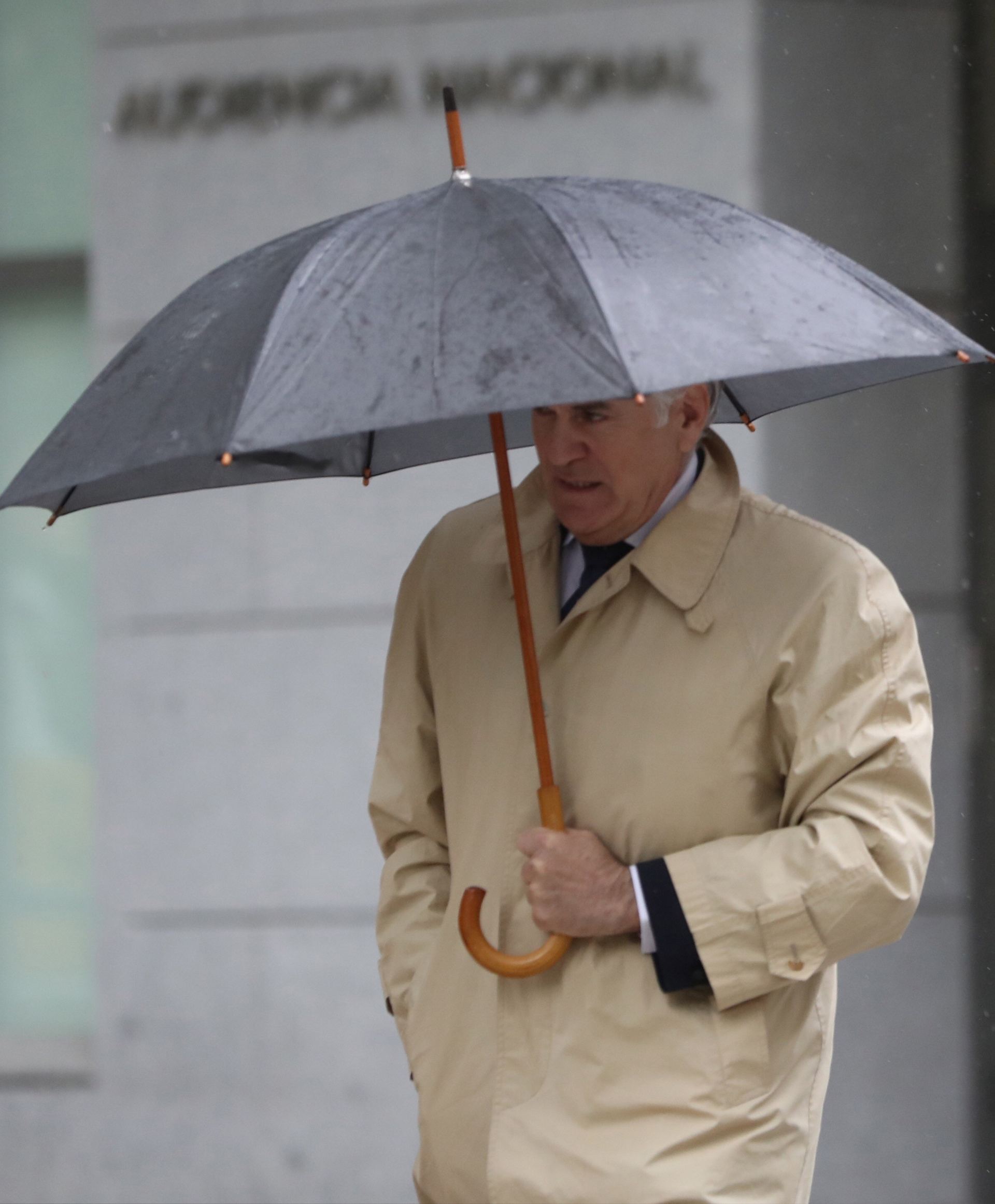 El extesorero del PP, Luis Bárcenas, a su salida de la Audiencia Nacional.