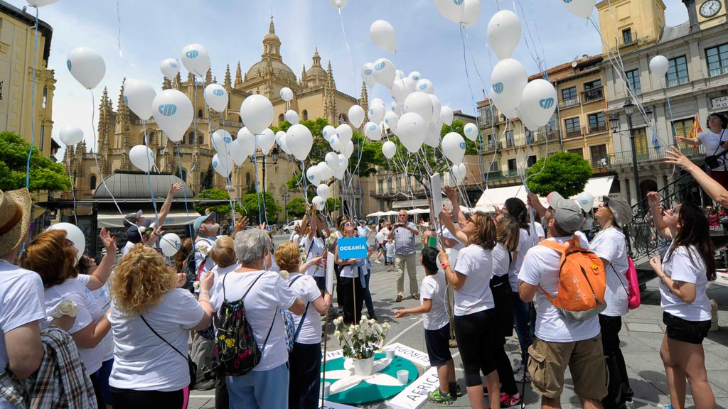 El VII Camino Universal por la Paz recorrerá Segovia el próximo domingo 1 Camino-por-la-Paz.-kamarero