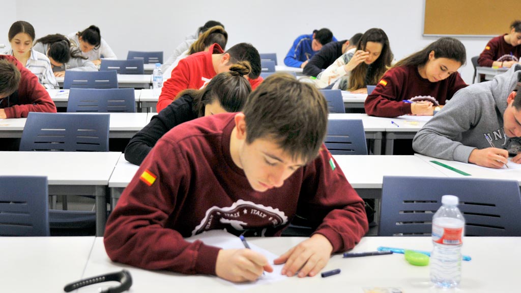 05-2kama_UVA-Selectividad-EBAU_KAM2256