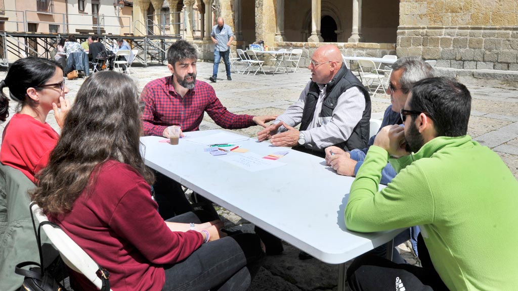 08-1kama_San-Lorenzo-Consulta-Vecinal_KAM1286