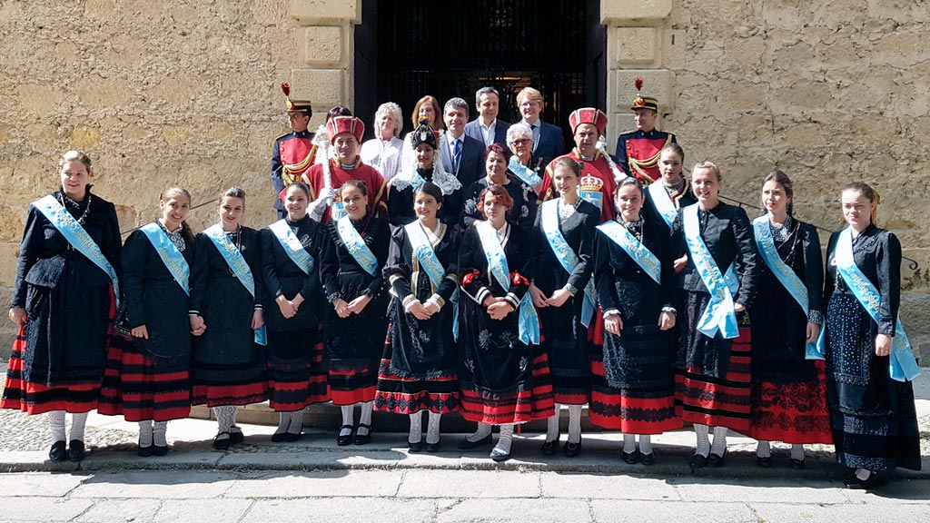 08-2-fiestas-ofrenda-flores-fuencisla