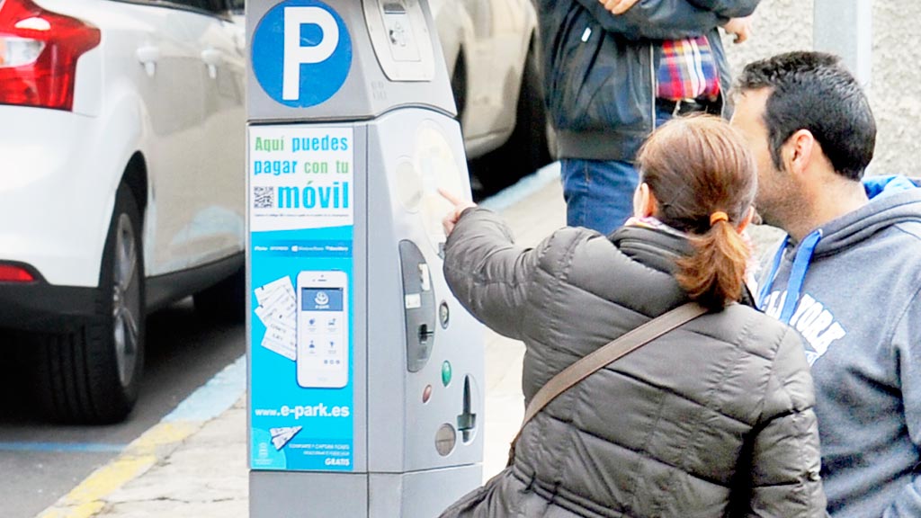 09-1kama_Aparcamientos-Parquimetro-ORA-Publicidad-E-Park_KAM0102