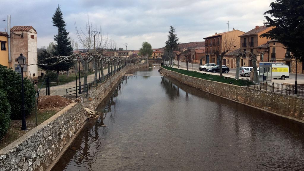 Ayllón recibirá 30.000 euros para renovar su red de abastecimiento 1 ayllon-rio