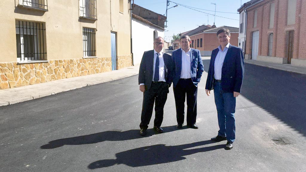 18-2-Codorniz-Diputacion-Visita-presidente-arreglo-calles