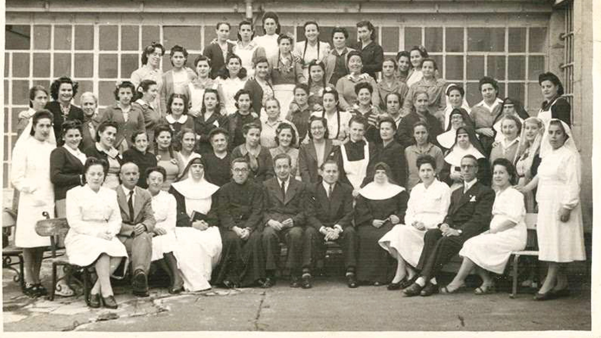 20-01personal-del-hospital-