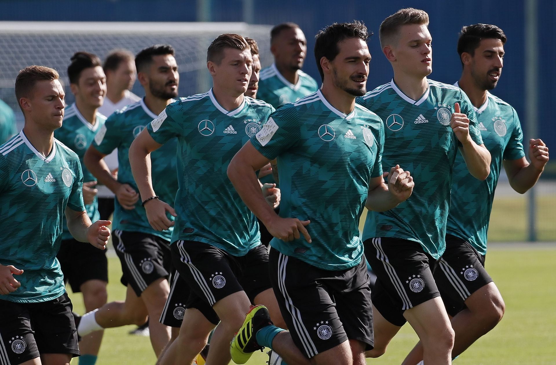 Los jugadores de la ‘Mannschaft’ preparan el partido de esta tarde ante Corea del Sur.