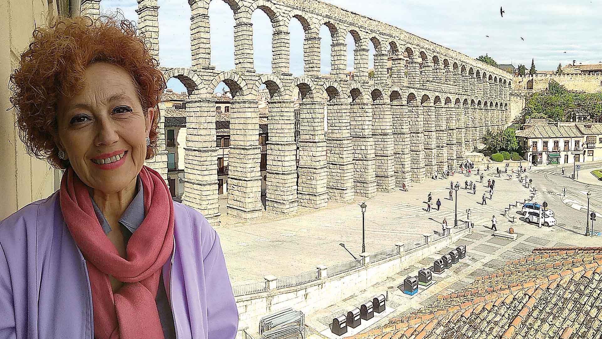 Rosa Velasco González, Presidenta de la Asociación Cultural Grupo de Danzas La Esteva. / Teresa Sanz Tejero