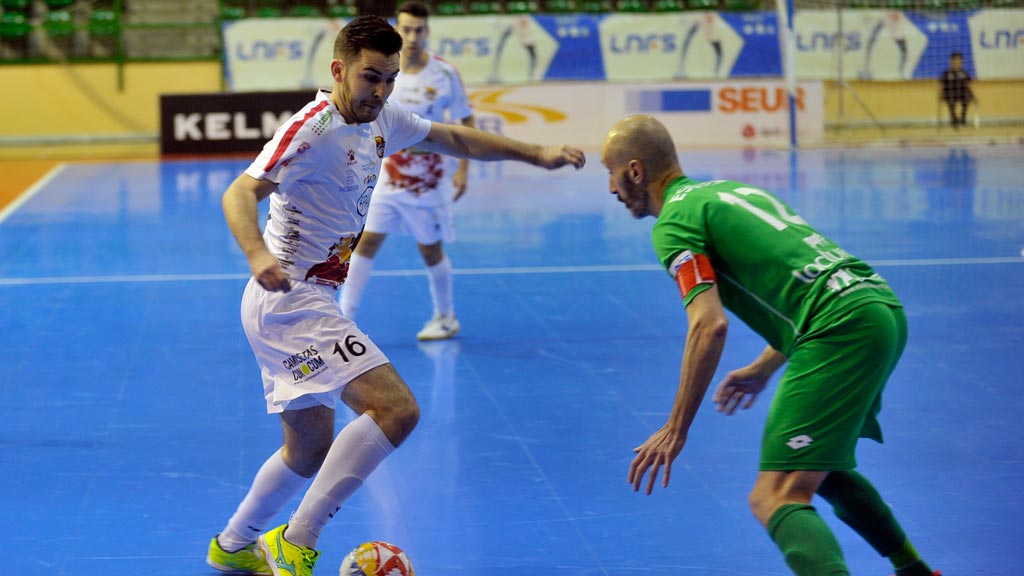 Javi Alonso se marcha del Naturpellet 1 d2-4kama_FS-Naturpellet-Segovia-Osasuna-Magna-Navarra_KAM1092