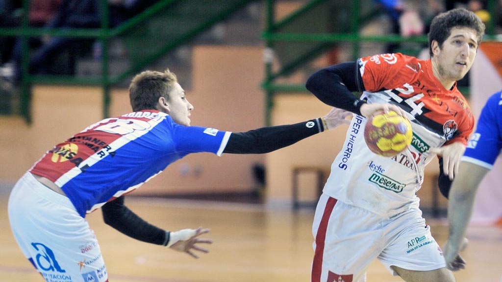 d3-1kama_Balonmano-Nava-Agustinos-Perico_KAM9999