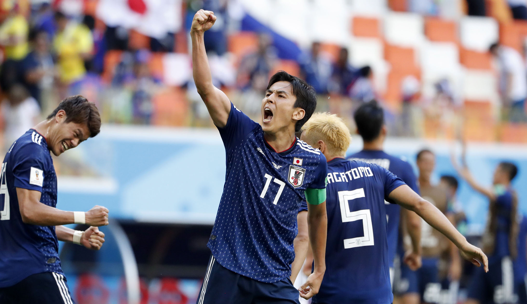 Hasebe celebra el triunfo japonés ante Colombia.