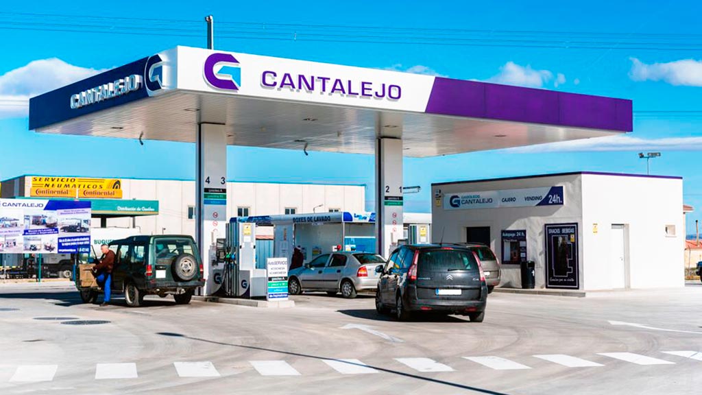 04-1-cantalejo-gasolinera-desatendida