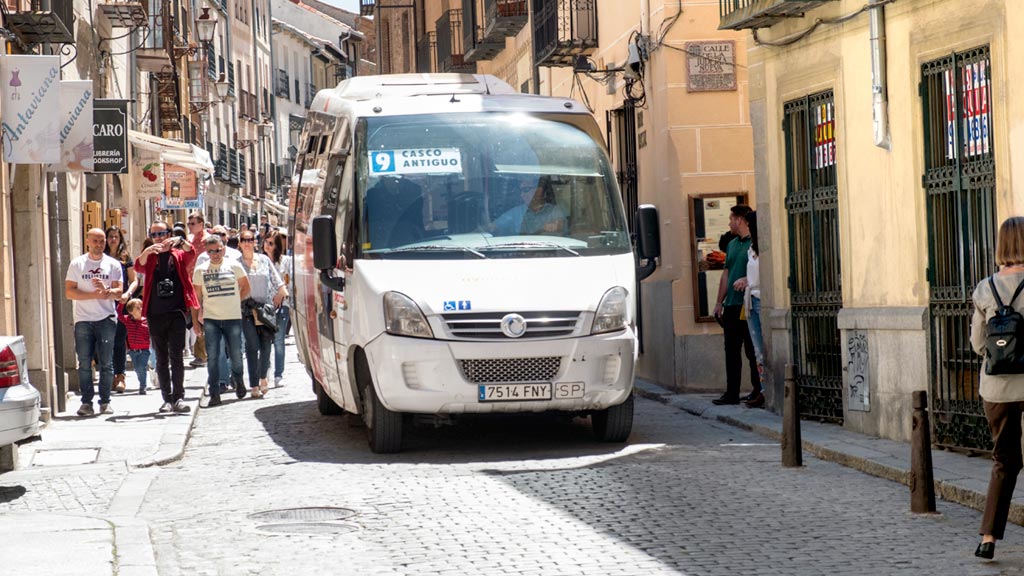 07-1kama_Autobus-Urbano-Linea-9-Casco_KAM2230