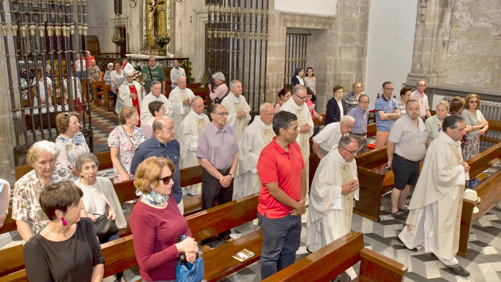 08-1kama_Catedral-Misa-250-Aniversario_KAM0134