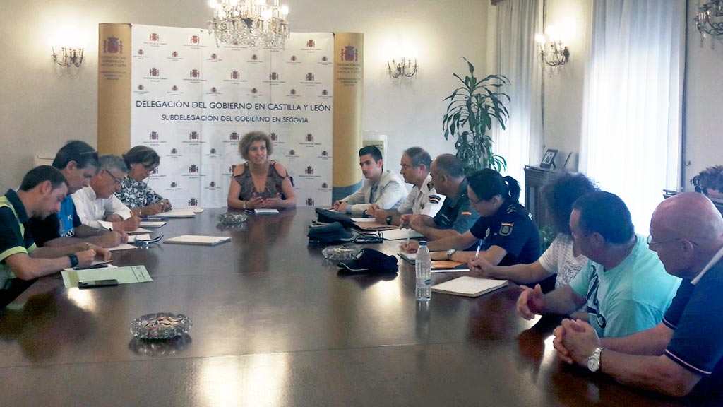 Más control policial para las fiestas de San Lorenzo 1 09-1subdelegacion-seguridad-fiestas-san-lorenzo