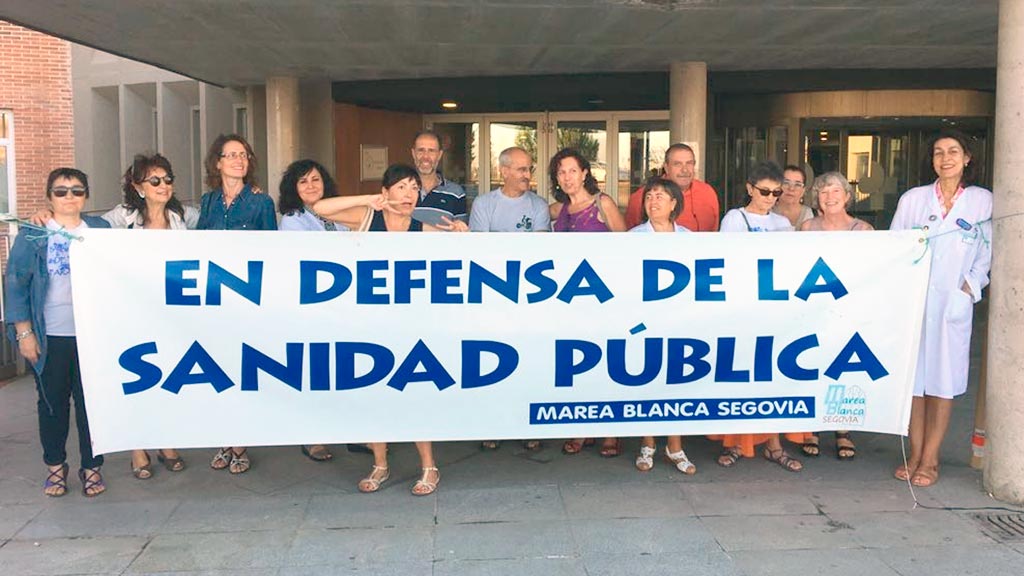 Nueva concentración del personal del Hospital 1 11-2-Concentracion-Marea-Blanca-hospital